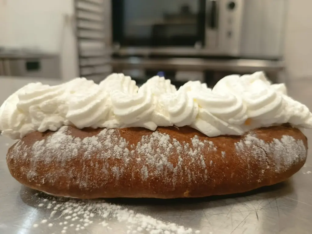Eclair